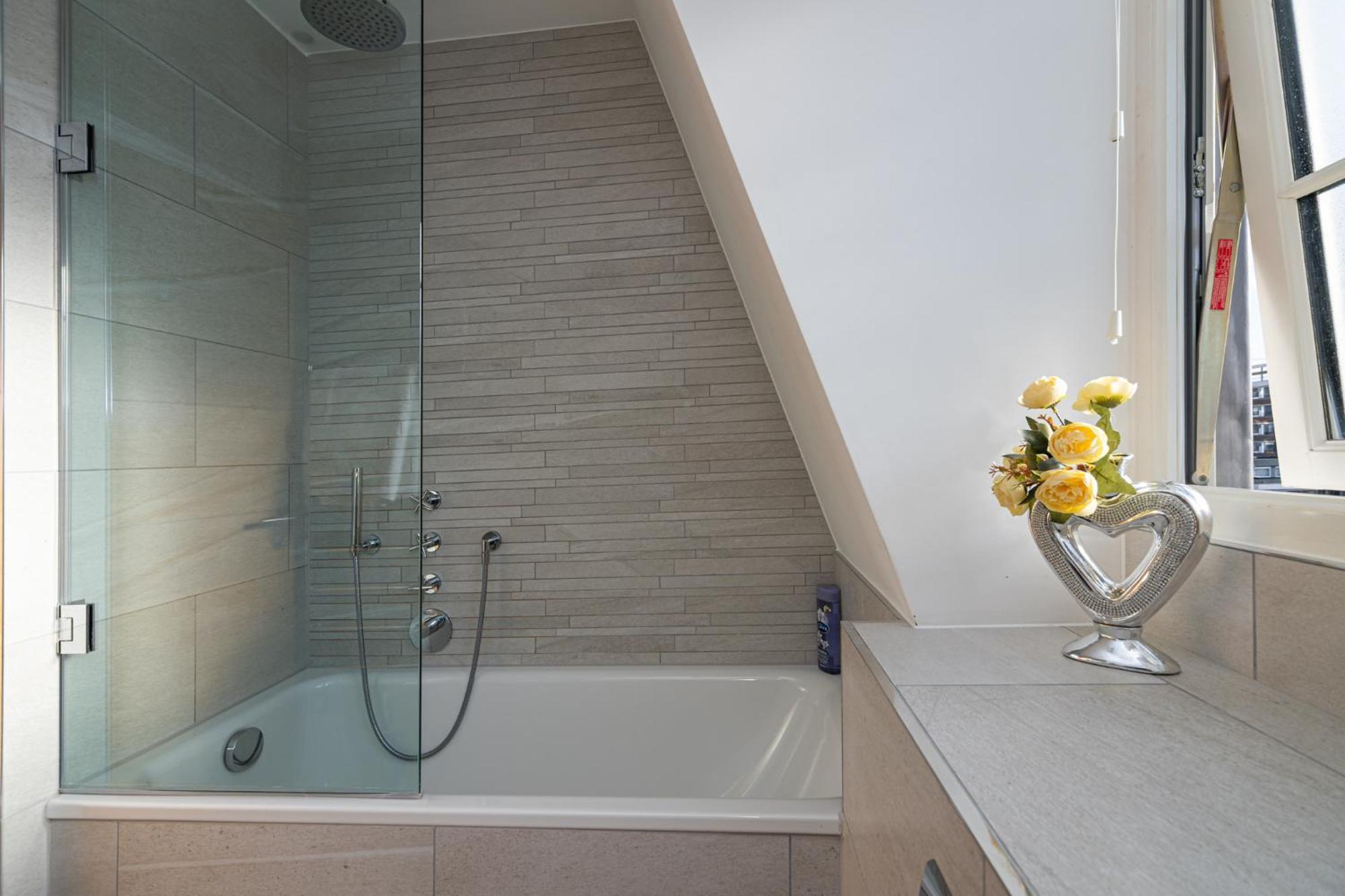 Stunning 1-Bedroom Penthouse In Marble Arch 72 Londýn Exteriér fotografie